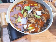 石锅炖土鸡-醉霖生态餐厅(交大店)