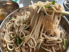 -正宗杨记普洱酸醋米线(总店)