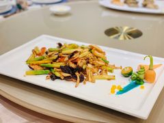 鲜羊肚菌芦笋炒鲍鱼-珍之宝御品·寻味顺德(容桂渔人码头店)