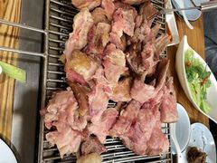 -欢乐牧人蒙古炭烤羊腿(四平路店)