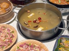 -煲王粤菜餐厅(中侨中心店)