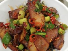 -红色湘菜馆(春风店)