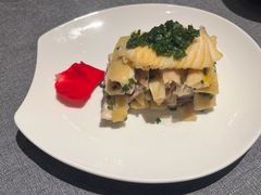 -HOMES上海本帮菜(襄阳公园店)