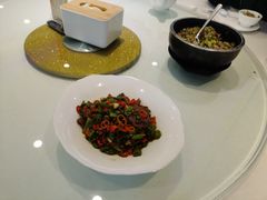 -沪华海鲜大酒楼(南汇店)