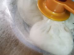 -白玉兰食品(汇联商厦店)
