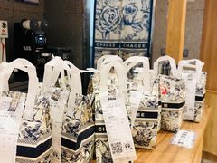 -霸王茶姬(建邺万达广场店)