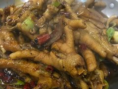 -江城燕子大排档(江汉路步行街店)