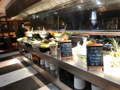 自助取餐区-圆顶阁西餐厅(郑州索菲特国际饭店 )
