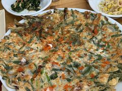 -亲昵春川鸡排(韩国美食街店)