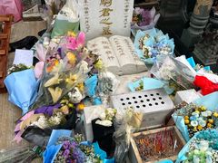 -黄家驹墓