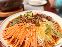 -蔼若春.传承三十年云南菜(金碧公园店)