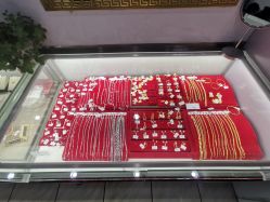 -张师傅首饰加工修理(西单华威潮铺街店)