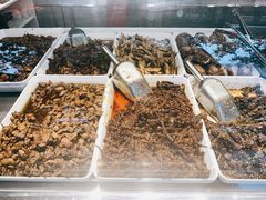 -鑫记婆婆兔·成都特产·兔头手撕兔(太古里店)