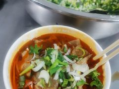 -薛记襄阳香辣牛肉面(平安路店)