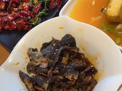 -隔壁老王·家常云南菜(花巷店)