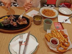 -摩欧客意式餐厅(高新活力汇店)