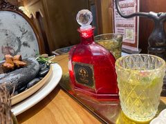 -秘密旅行Bonjour(黑金冠 江南西店)