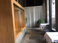 -渝半城经典川粤菜(重庆天地店)
