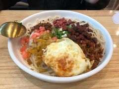 -贵凤凰贵州米粉(五道口店)