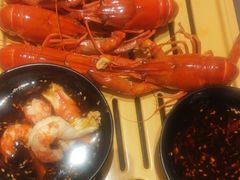 -肥肥虾庄·金牌油焖大虾(汉口城市广场店)