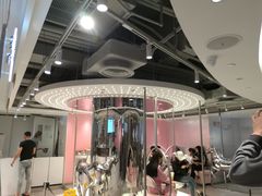 大堂-喜茶(上海打浦桥日月光gelato lab+店)