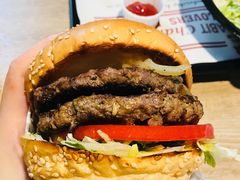 -The Habit Burger Grill 哈比特汉堡(复兴soho店)