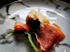 冷切肉拼盘-YUE·6·西式融合餐厅(外滩六号店)