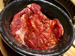-炼火烤肉店