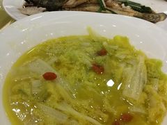 -山明水秀大饭店