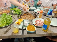 -金滏山烤肉·海鲜·火锅自助餐厅(襄阳万达店)