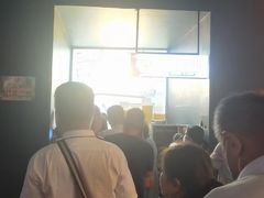 -真老大房(南京东路店)