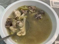 -银峰农庄·特色烧鸡·鲜无花果浸鸡