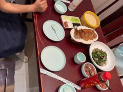 -梅利汴京烤鸭•开封豫菜地标店(东司门店)
