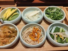 -银米·云南传统过桥米线(双廊黑金冠店)