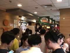 等位区-麦当劳(曲阳店)
