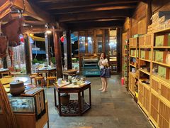 大堂-礼耕堂·百年茶人餐厅(梅家坞店)