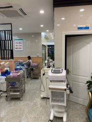 -痘院士专业祛痘皮肤管理