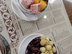 雪糕双皮奶-周大娘牛乳(旧寨古村总店)