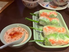 -大头虾越式风味餐厅(光明广场店)