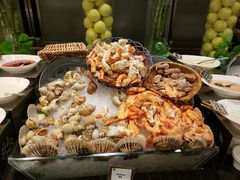 -圣丰索菲特·2 On 988 Café 自助餐厅