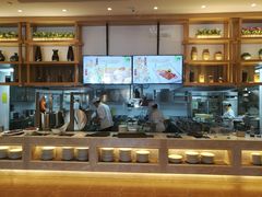-锦粤宫·融合粤菜(上海金沙江店)