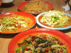-先启半步颠小酒馆(虹桥龙湖天街店)