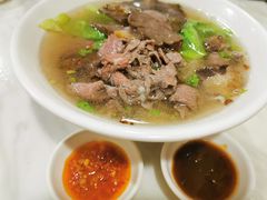 -抖牛白塔牛肉粿条汤(水围店)