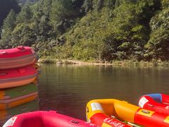 -安吉龙王山峡谷漂流