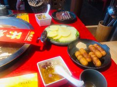 -谭鸭血老火锅(万象九宜城店)