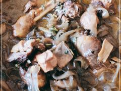 -华龙特色大骨鸡农家菜馆