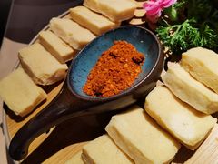 毕节爆浆小豆腐-山石榴·贵州菜(丰盛里店)
