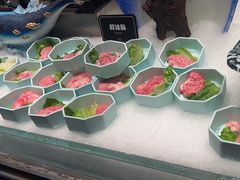 -钱小奴海鲜自助黑金店(杭州滨江龙湖店)
