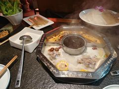 -旺晖本帮骨头煲·深夜火锅(梅园路店)
