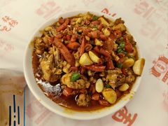 馋嘴香辣蛙-堂瓦里·33年传统赣菜(第一街区店)